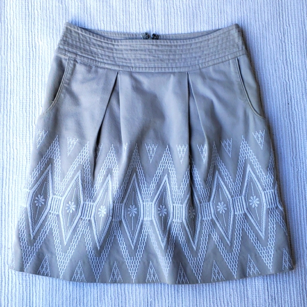 BR Pleated cotton skirt Size 0
